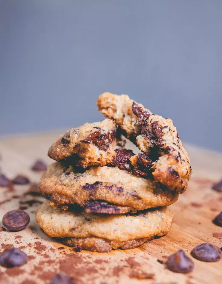 Munchies by Mallory Brown Butter Chocolate Chip Cookies