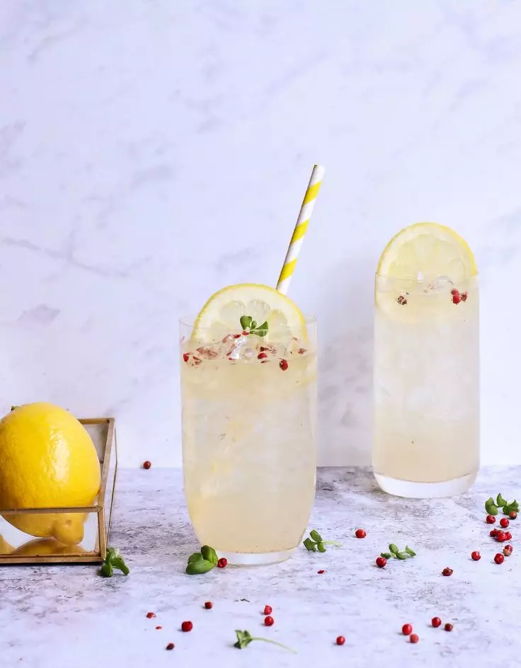 Classic Lemonade Mocktail