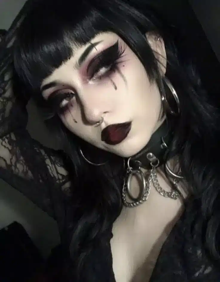 Mall Goth Makeup