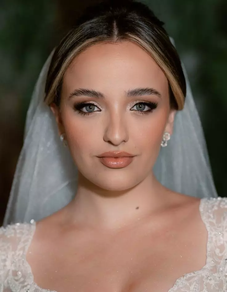Natural Glowy Wedding Makeup
