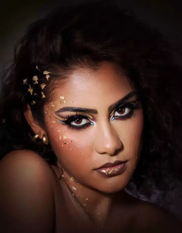 Gold Dark Eye Makeup