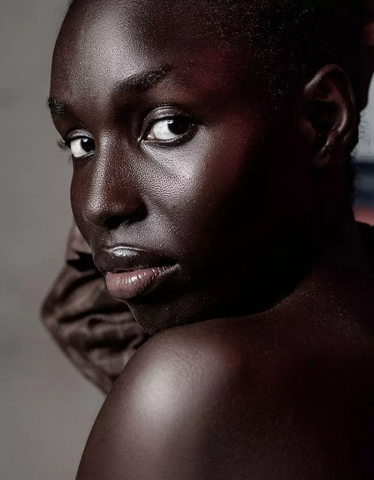 Beige Dewy Makeup Black Women