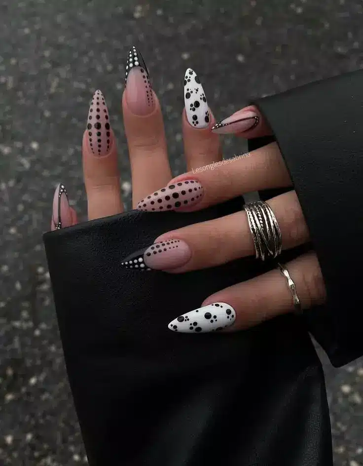 Black and White Nails Yelm