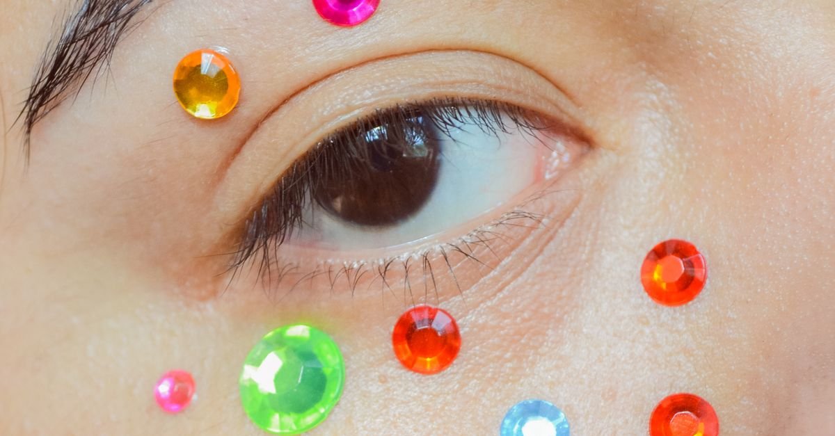 Sparkle and Style: Creative Face Gems Ideas for Every Occasion