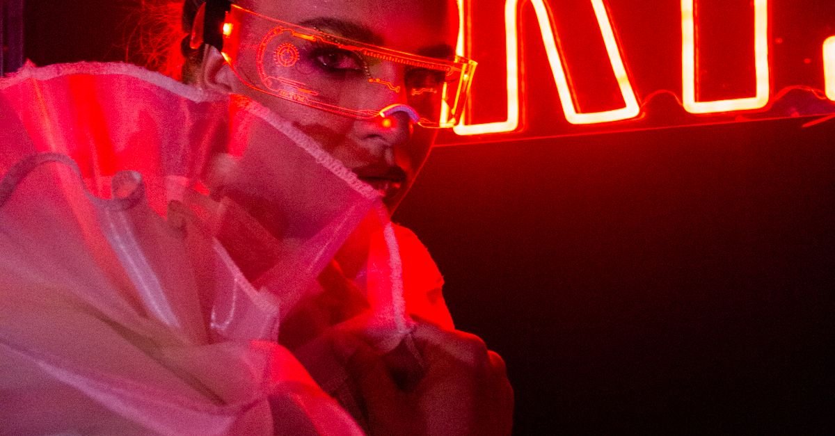 Ultimate Guide to Rave Makeup: Tips, Tricks, and Pro Techniques