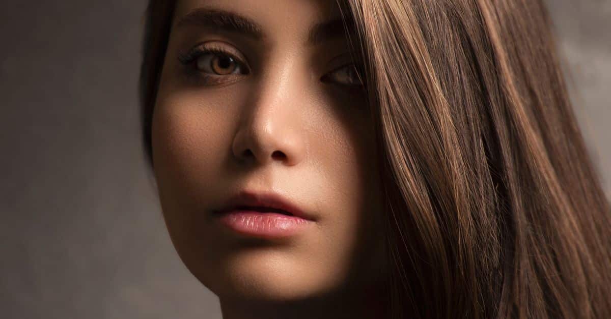 7 Stunning Ways to Rock Dark Brunette Hair with Highlights