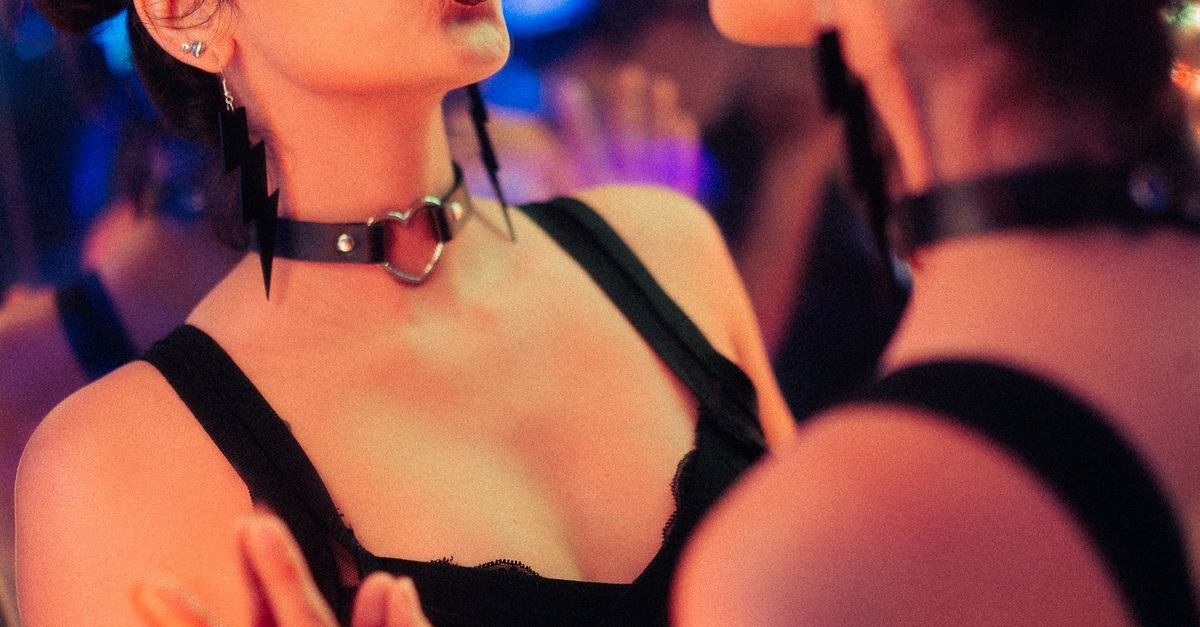 Ultimate Guide to Rave Makeup: Tips, Tricks, and Pro Techniques