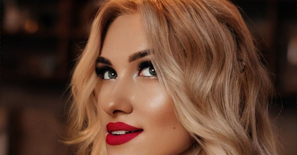 Achieving Flawless Blonde Highlights: A Comprehensive Guide