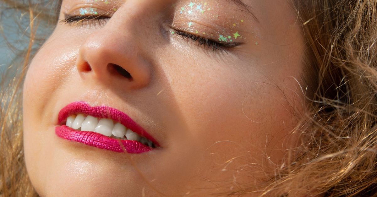 Sparkle and Style: Creative Face Gems Ideas for Every Occasion