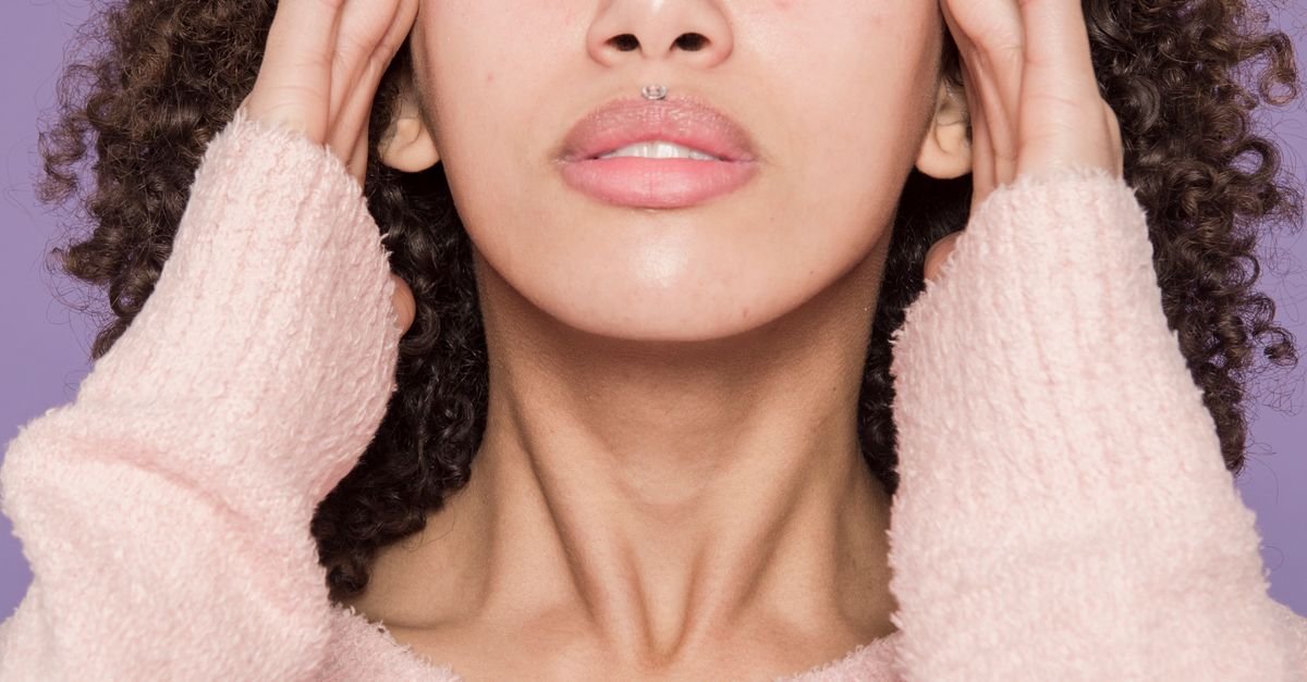 Rhinestone Makeup: A Sparkling Guide to Glamorous Looks