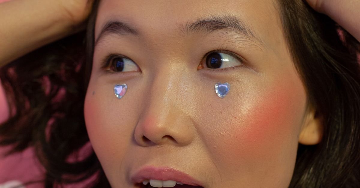 Unlock the Joy of Fun Makeup: Creative Tips, Trends, and Safe Techniques