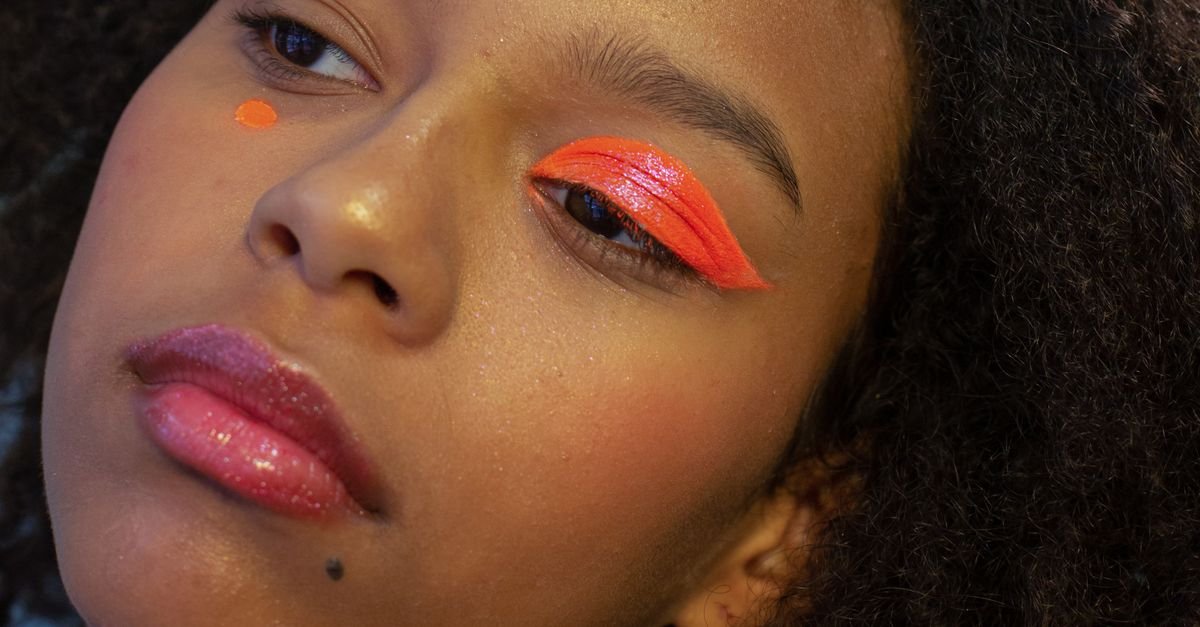 Cool Makeup Checklist: 8 Actionable Steps to Elevate Your Look