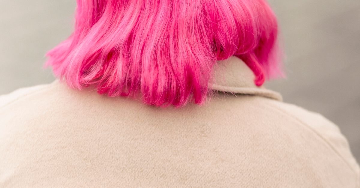 The Ultimate Pink Hair Guide: Shades, Techniques, Care & Style Tips