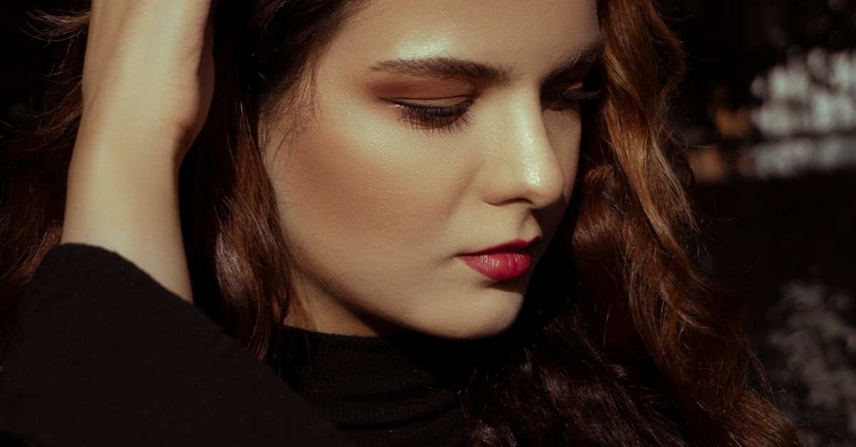 The Ultimate Beginner’s Guide to Dark Brown Hair: Shades, Care, and Styling Secrets