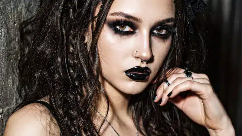 Goth Eye Makeup